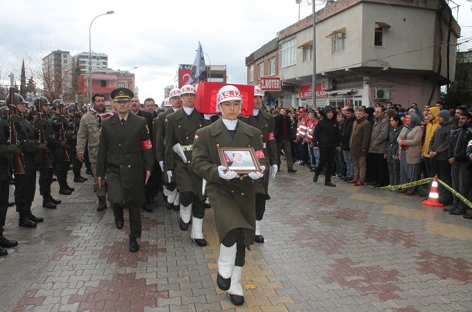 Şehidimiz Uzman Çavuş Serkan Deprem, son yolculuğuna uğurlandı