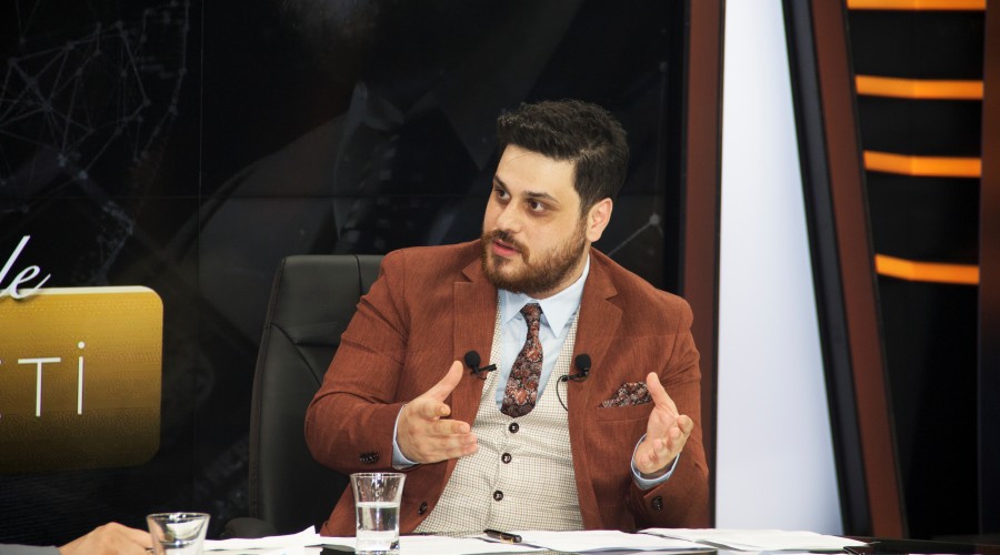 Hüseyin Baş’tan öğrencilere destek