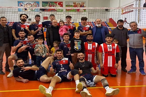 Düziçi İstiklal Ortaokulu Play -Off’u bekliyor