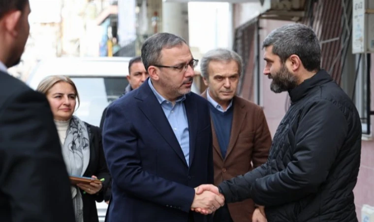 Dr. Mehmet Kasapoğlu’ndan Oğuz Erge’nin ailesine ziyaret