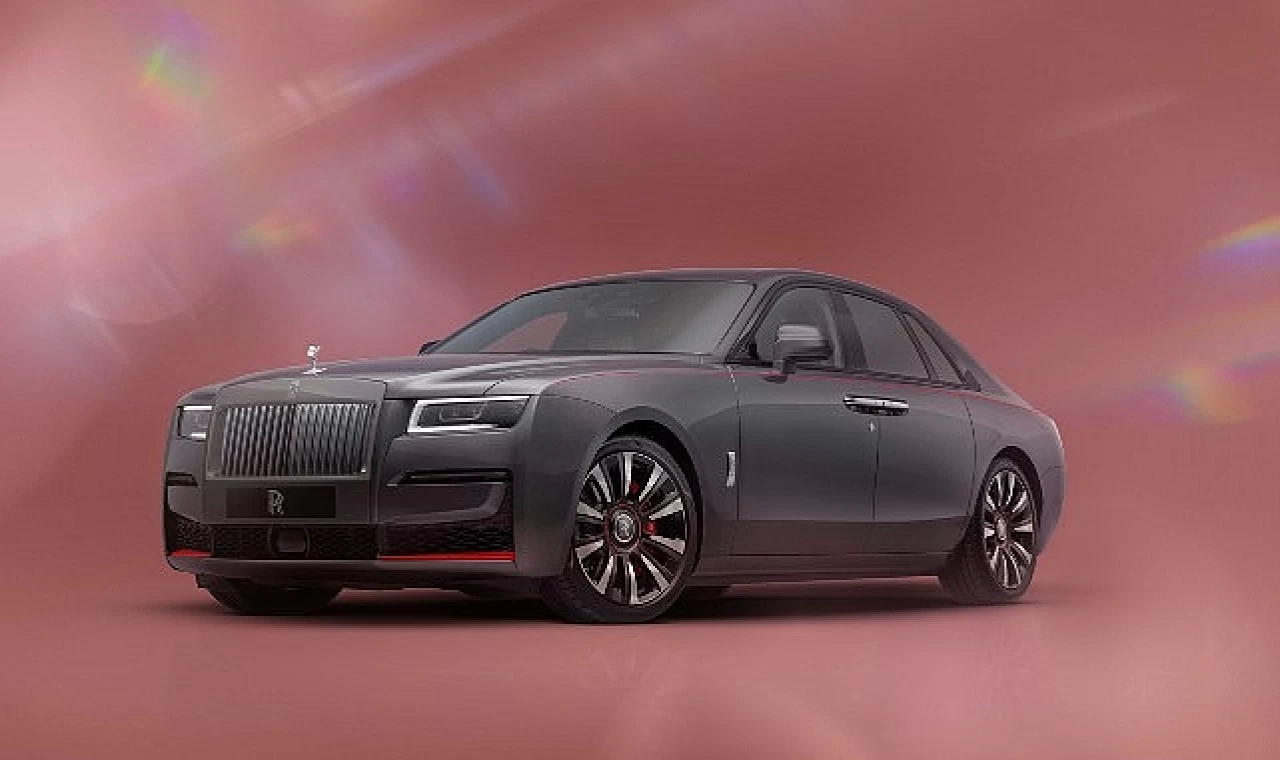 Rolls-Royce Ghost Prism’’ Çağdaş Tasarımdan Esinlendi