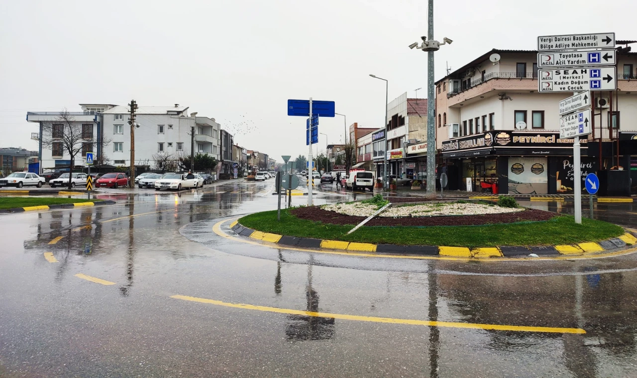 Sakarya’da Halit Evin Caddesi yenileniyor