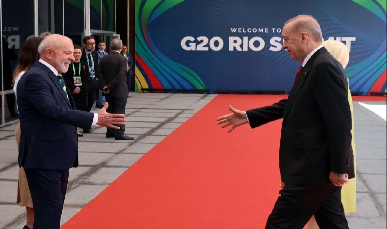 Cumhurbaşkanı Erdoğan, G20 Liderler Zirvesi'nde Brezilya'da Resmi Karşılama Törenine Katıldı