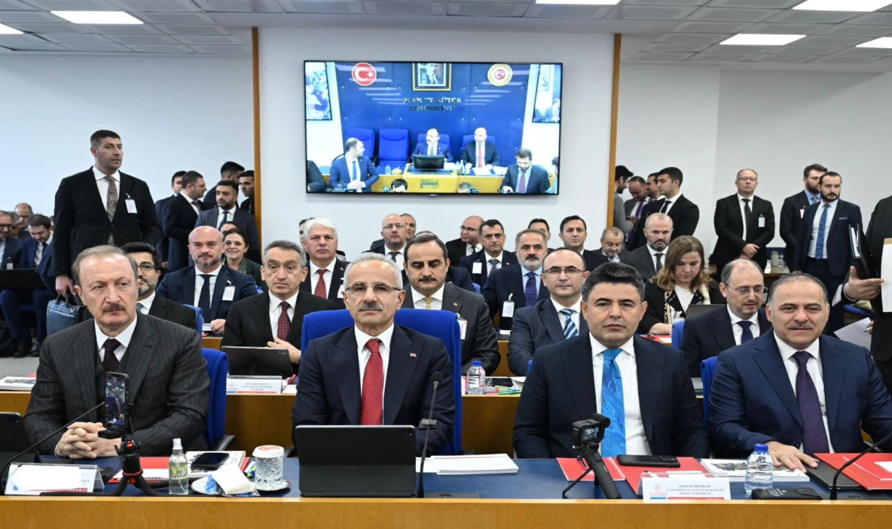 Ulaştırma ve Altyapı’nın yeni bütçesi onaylandı