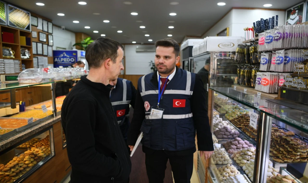 Kocaeli Çayırova Zabıtası’ndan yılbaşı denetimi