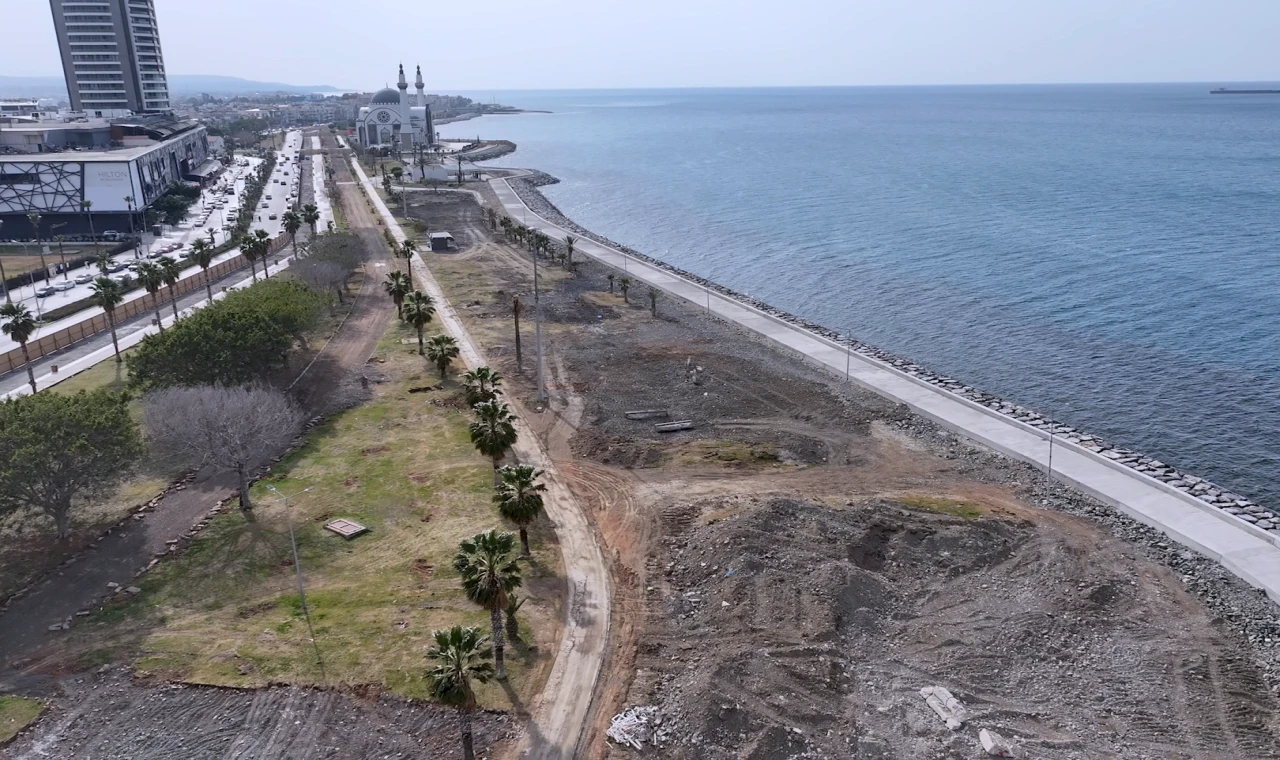 Bakan Kurum: Bakmaya doyamayacağınız İskenderun olacak