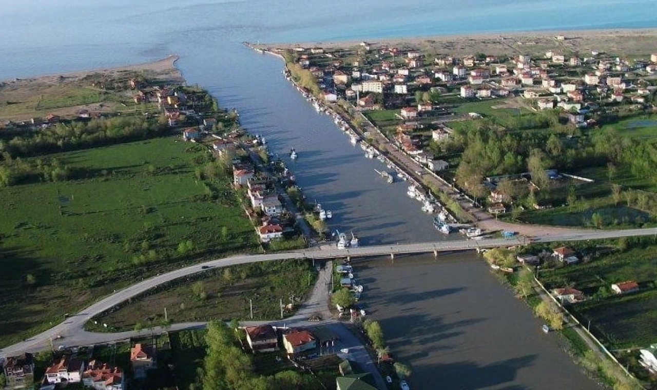 Başkan Alemdar Sakarya’da sahil düzenlemesiyle ilgili konuştu